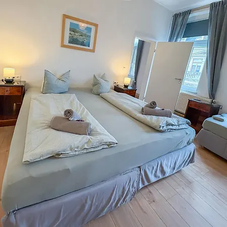 Haus Felsenruh Apartman